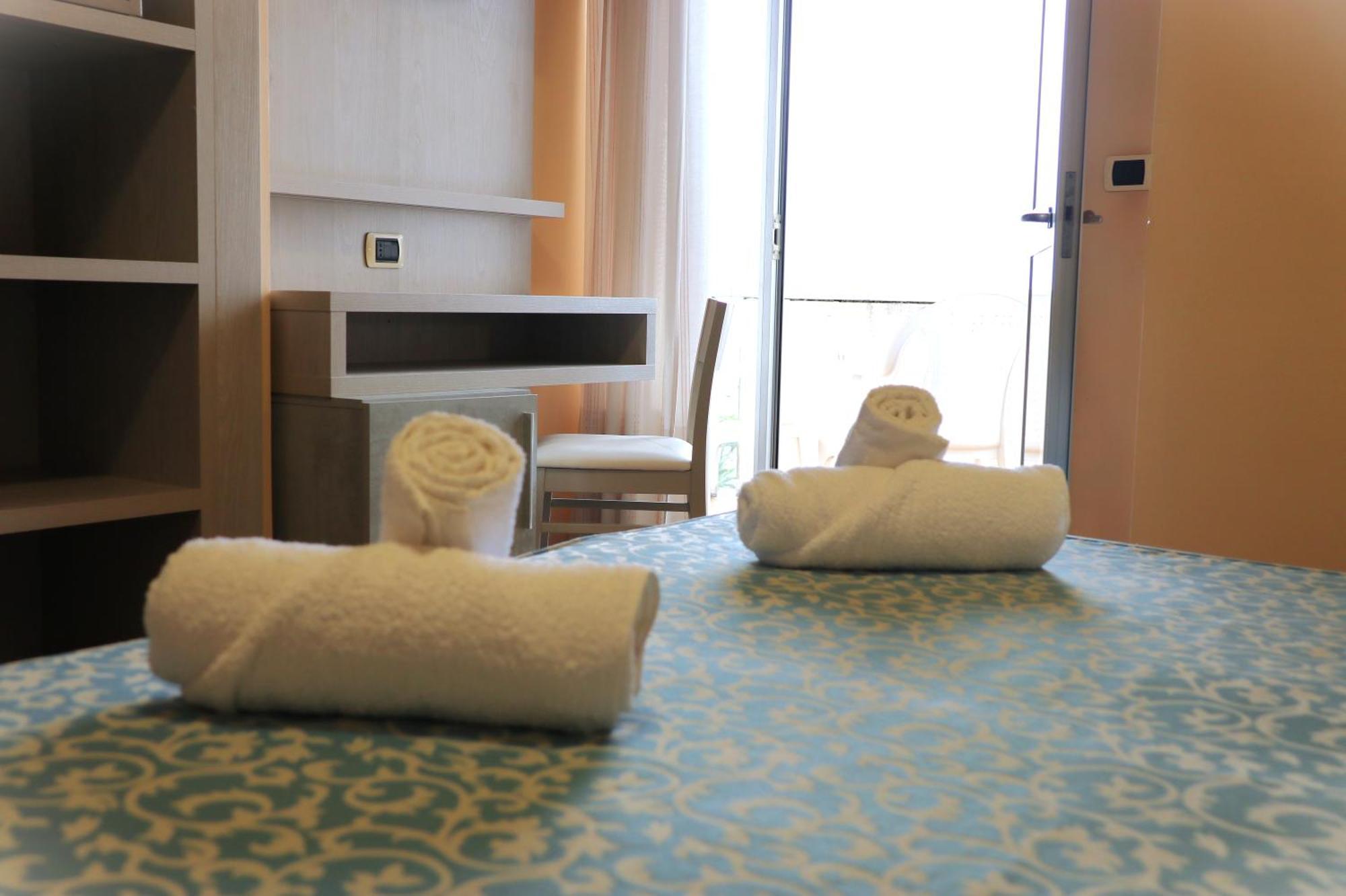 Hotel Costa Verde Tortoreto Εξωτερικό φωτογραφία